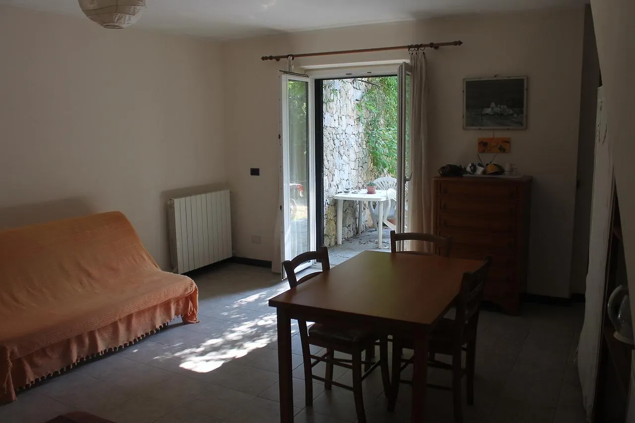 B&B Giucalu Calice Ligure Bed & Breakfast